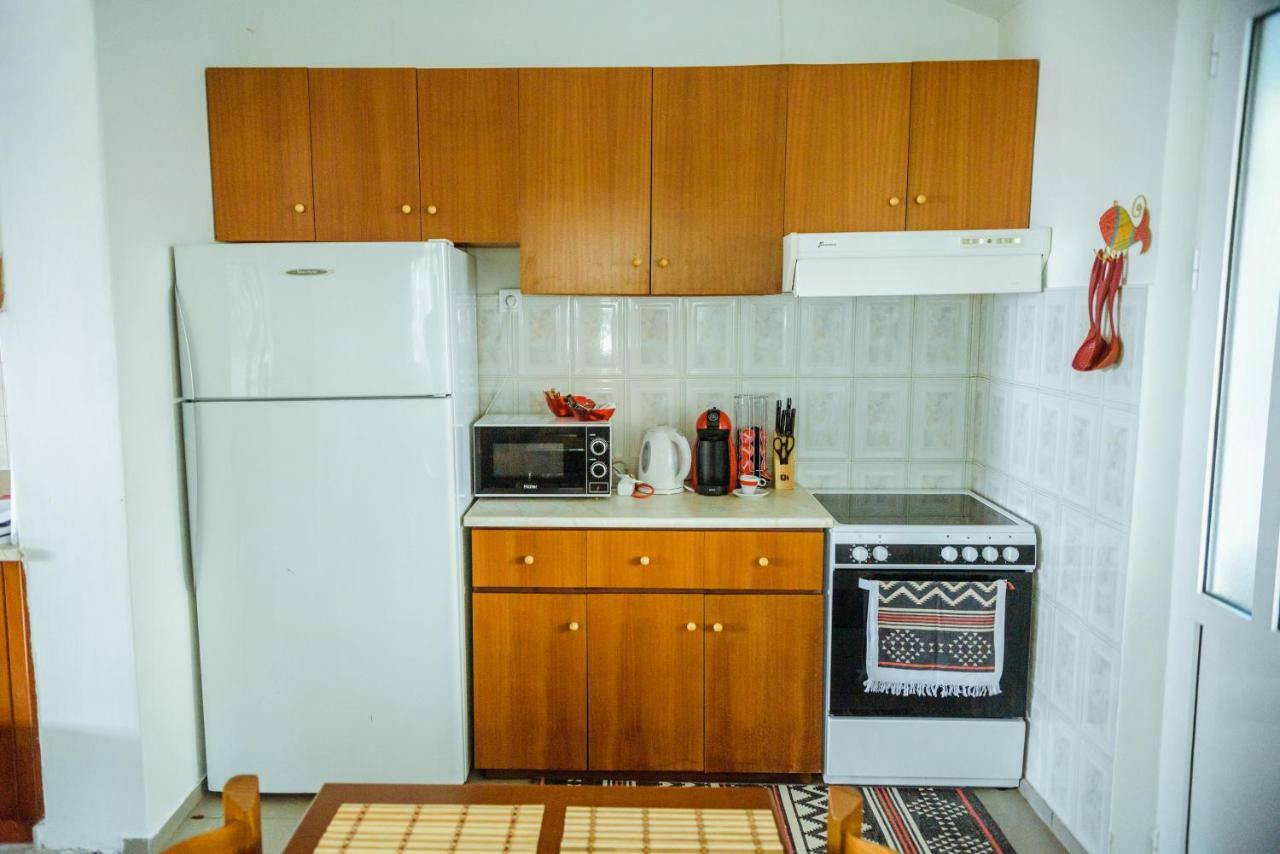 Akadimia Luxury Apartment Митилини Экстерьер фото